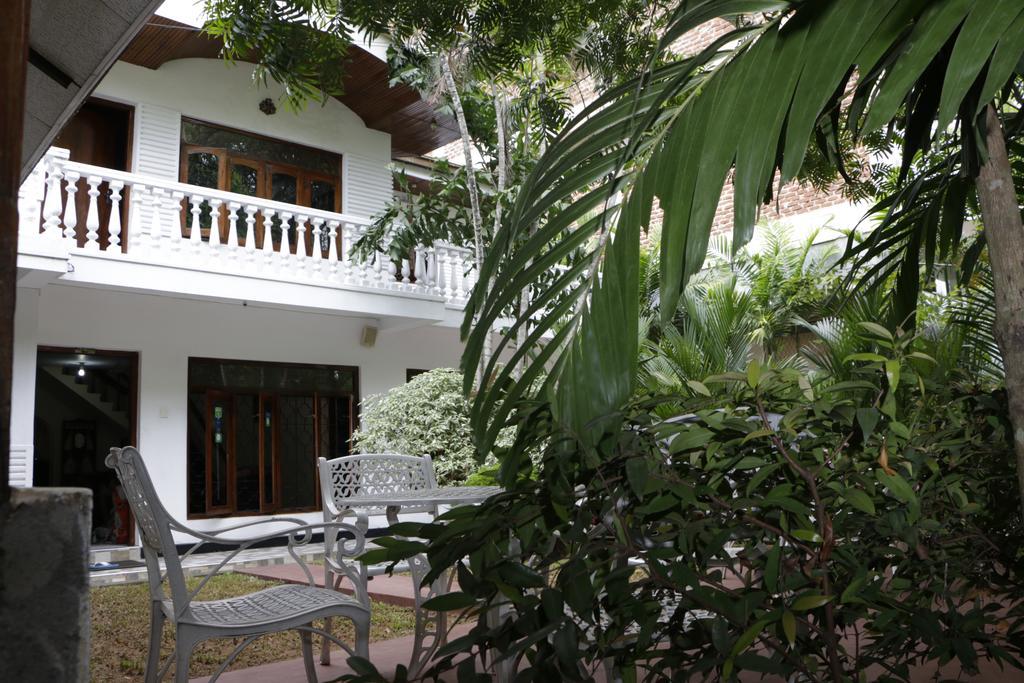 French Garden Tourist Rest Hotel Anuradhapura Luaran gambar